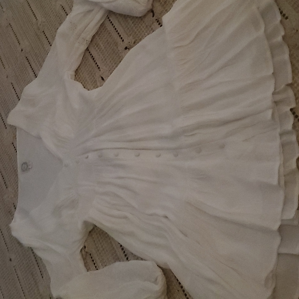 White dress long sleeve